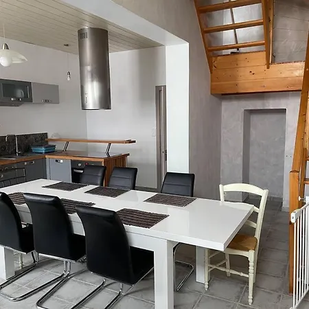 Logement Entier Pres De Mauleon.8/10 Personnes Exterior photo