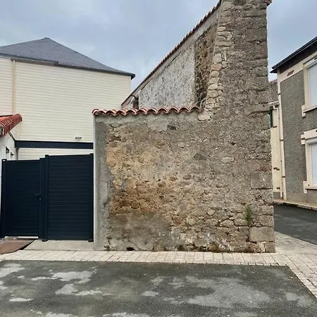 Logement Entier Pres De Mauleon.8/10 Personnes Exterior photo