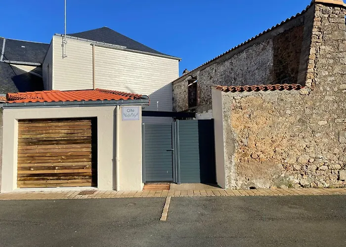 Logement Entier Pres De Mauleon.8/10 Personnes